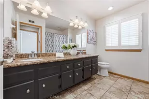 5872 Meadowbrook Dr, Huntington Beach, CA 92649 - Photo 52