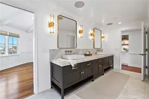 21 Bay Island, Newport Beach, CA 92661 - Photo 36