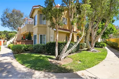73 Alberti Aisle, Irvine, CA 92614 - Photo 18