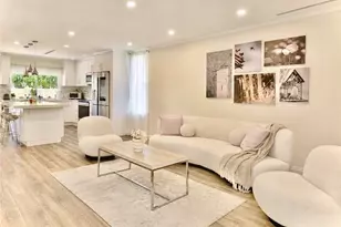 10 Sunflower, Irvine, CA 92604 - Photo 2