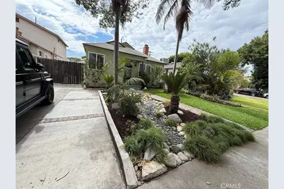 10411 Pinehurst, South Gate, CA 90280 - Photo 2