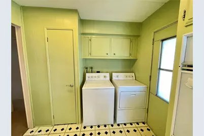 37 Madrid, Tustin, CA 92780 - Photo 18