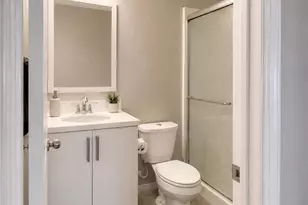 120 S Pacific Ave, Santa Ana, CA 92703 - Photo 16