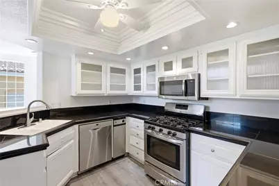 27964 Via Ambrosa, Laguna Niguel, CA 92677 - Photo 14
