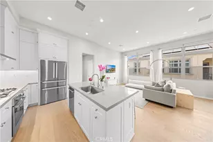 144 Sunnyside, Irvine, CA 92618 - Photo 6