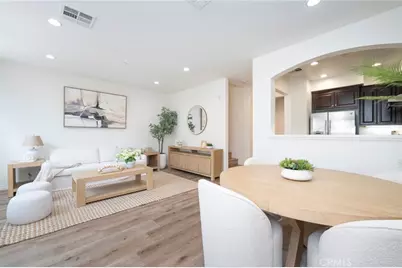 94 Hedge Bloom, Irvine, CA 92618 - Photo 4