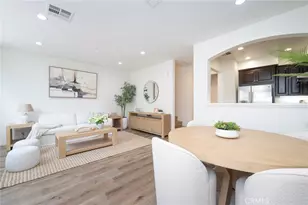 94 Hedge Bloom, Irvine, CA 92618 - Photo 4