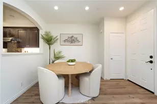 94 Hedge Bloom, Irvine, CA 92618 - Photo 2