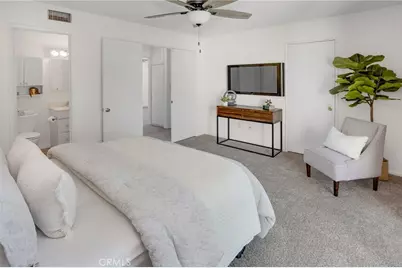 2155 W Banbury Circle, Anaheim, CA 92804 - Photo 24