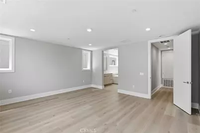 156 Apron, Irvine, CA 92618 - Photo 30