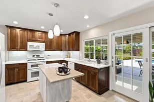 165 N Avenida Veracruz, Anaheim, CA 92808 - Photo 10
