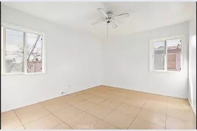 1405 S Broadway, Santa Ana, CA 92707 - Photo 12