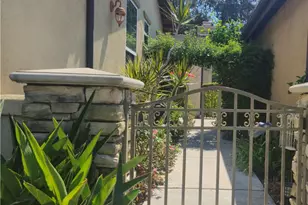 6 Saintsbury, Irvine, CA 92602 - Photo 2