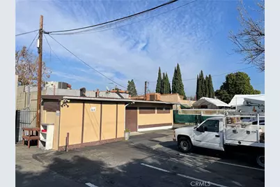 1852 W 17th, Santa Ana, CA 92706 - Photo 8