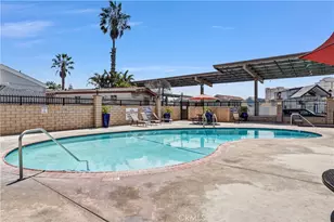 80 Huntington Street, Huntington Beach, CA 92648 - Photo 12