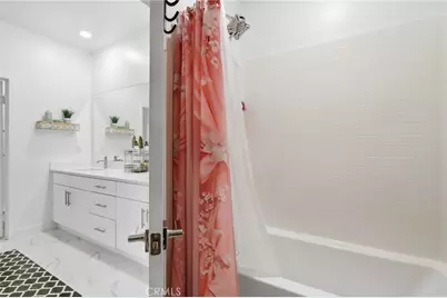 1905 Pienza, Corona, CA 92882 - Photo 32