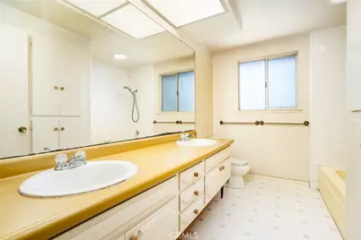 17331 Elsinore, Huntington Beach, CA 92647 - Photo 26