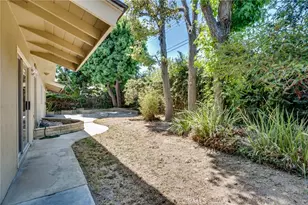 17331 Elsinore, Huntington Beach, CA 92647 - Photo 34