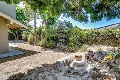 17331 Elsinore, Huntington Beach, CA 92647 - Photo 36