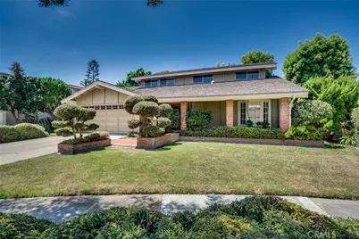 17331 Elsinore, Huntington Beach, CA 92647 - Photo 2