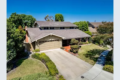 17331 Elsinore, Huntington Beach, CA 92647 - Photo 8