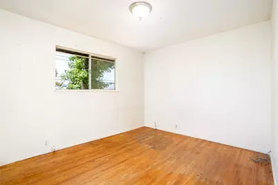 17331 Elsinore, Huntington Beach, CA 92647 - Photo 24