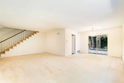17331 Elsinore, Huntington Beach, CA 92647 - Photo 12