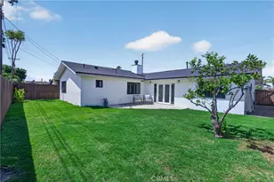19352 Brookhurst, Huntington Beach, CA 92646 - Photo 24