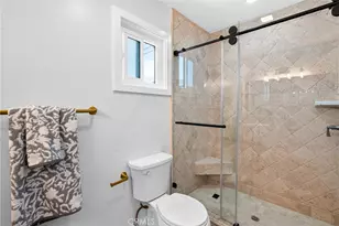 19352 Brookhurst, Huntington Beach, CA 92646 - Photo 14