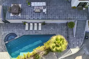 12148 Travis, Los Angeles, CA 90049 - Photo 2