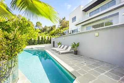 12148 Travis, Los Angeles, CA 90049 - Photo 12