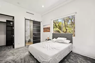 12148 Travis, Los Angeles, CA 90049 - Photo 62