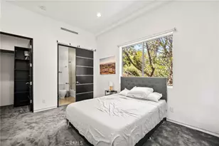 12148 Travis, Los Angeles, CA 90049 - Photo 62