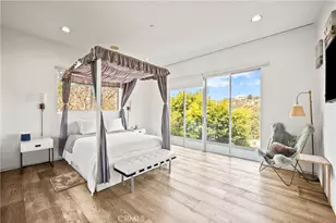 12148 Travis, Los Angeles, CA 90049 - Photo 42