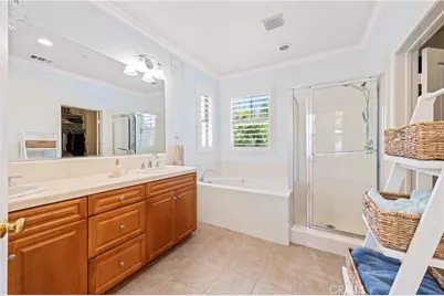 111 Chantilly, Irvine, CA 92620 - Photo 42