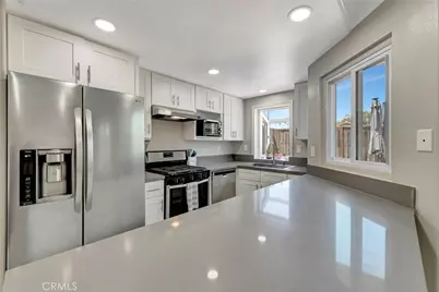 1209 Alabama Street, Huntington Beach, CA 92648 - Photo 10