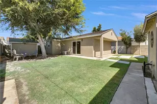 5867 Adenmoor Ave, Lakewood, CA 90713 - Photo 18