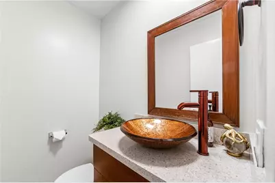 345 University, Costa Mesa, CA 92627 - Photo 22