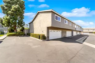 345 University, Costa Mesa, CA 92627 - Photo 58