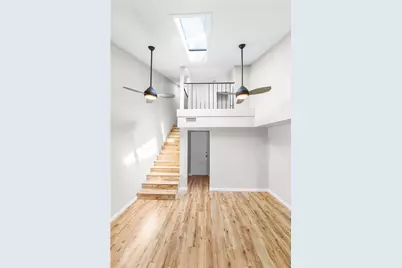 345 University, Costa Mesa, CA 92627 - Photo 12