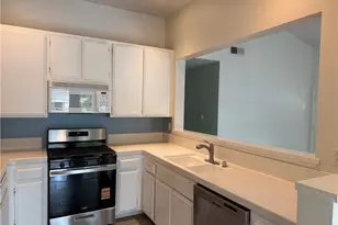 7532 Seaspring, Huntington Beach, CA 92648 - Photo 10