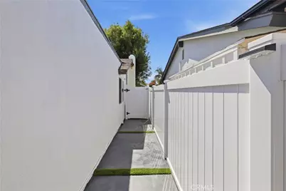 24961 Express, Laguna Hills, CA 92653 - Photo 24