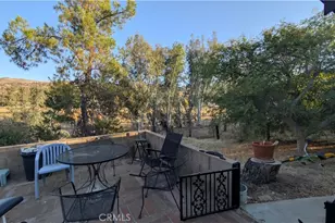 42151 Crest, Hemet, CA 92544 - Photo 16