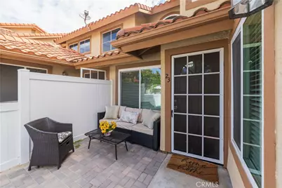 23 Vista Colinas, Rancho Santa Margarita, CA 92688 - Photo 4