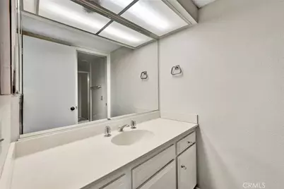 2127 Yacht Julia, Newport Beach, CA 92660 - Photo 44