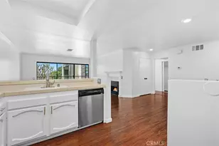 7215 Apricot, Irvine, CA 92618 - Photo 16