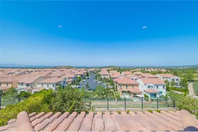 100 Avento, Irvine, CA 92602 - Photo 38