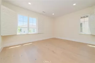 100 Avento, Irvine, CA 92602 - Photo 26