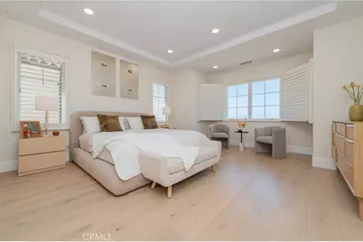 100 Avento, Irvine, CA 92602 - Photo 18