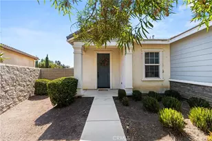 31986 Eaton Ln, Menifee, CA 92584 - Photo 2